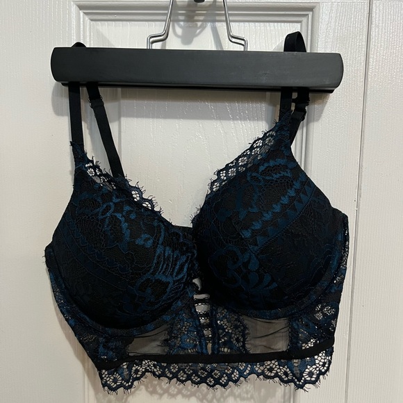 La Senza - Picture 1 of 2